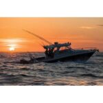SIMRAD HALO24 DOME RADAR, 48 nm Range Pulse Compression Radar, 24″ Dome – Radars | Marine Overhauling Florida